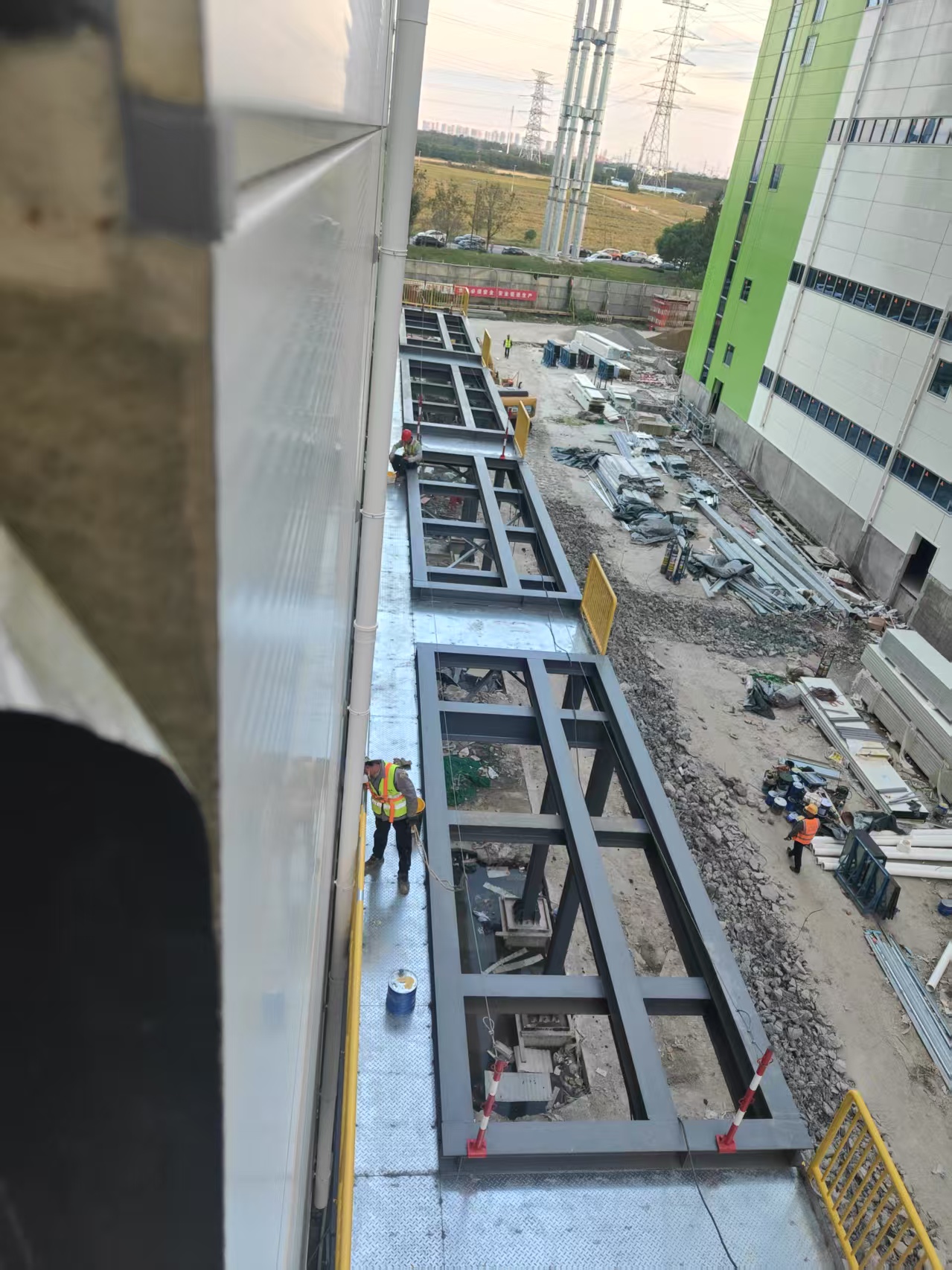 鋼結(jié)構(gòu)平臺(tái)