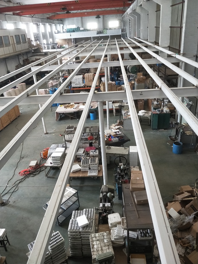 廠房?jī)?nèi)部鋼結(jié)構(gòu)平臺(tái)