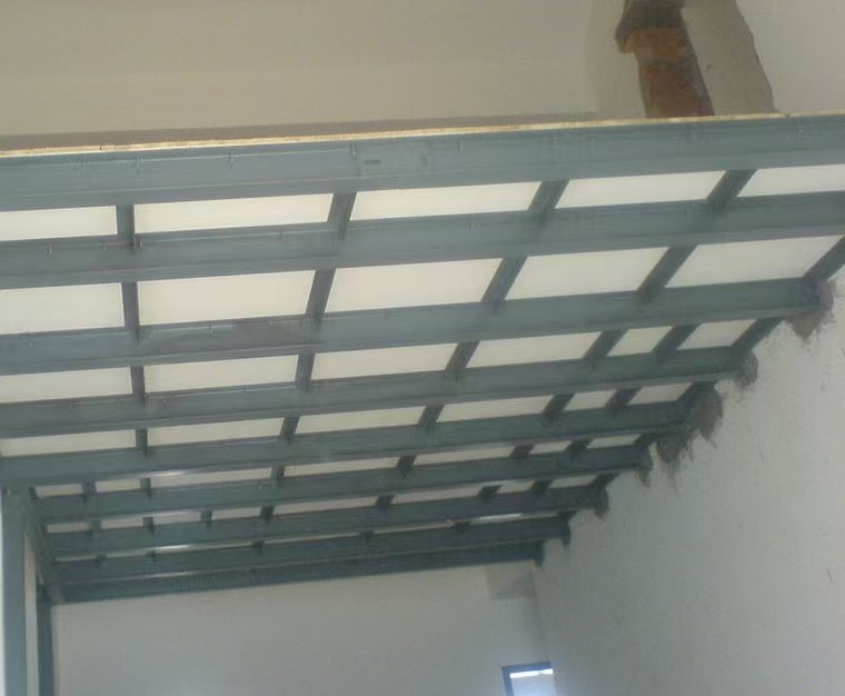 店面房鋼結(jié)構(gòu)平臺