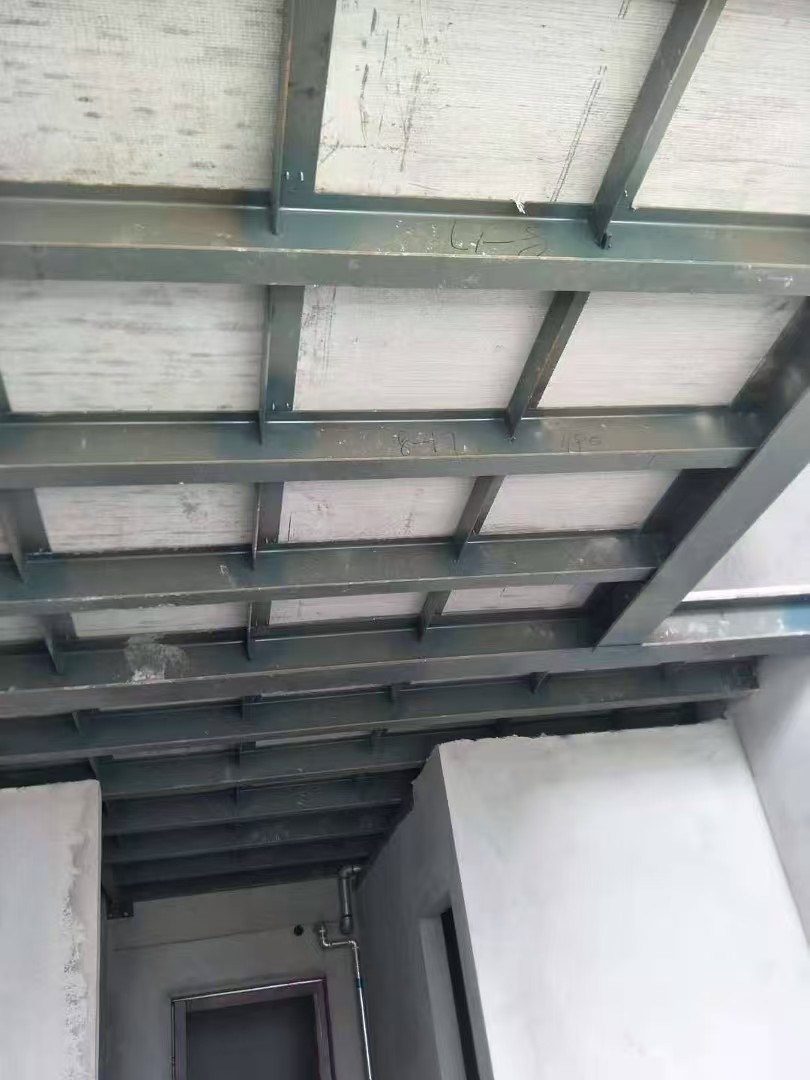 商業(yè)樓鋼結(jié)構(gòu)平臺